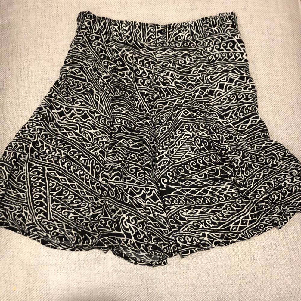 Brandy Melville Skater Skirt